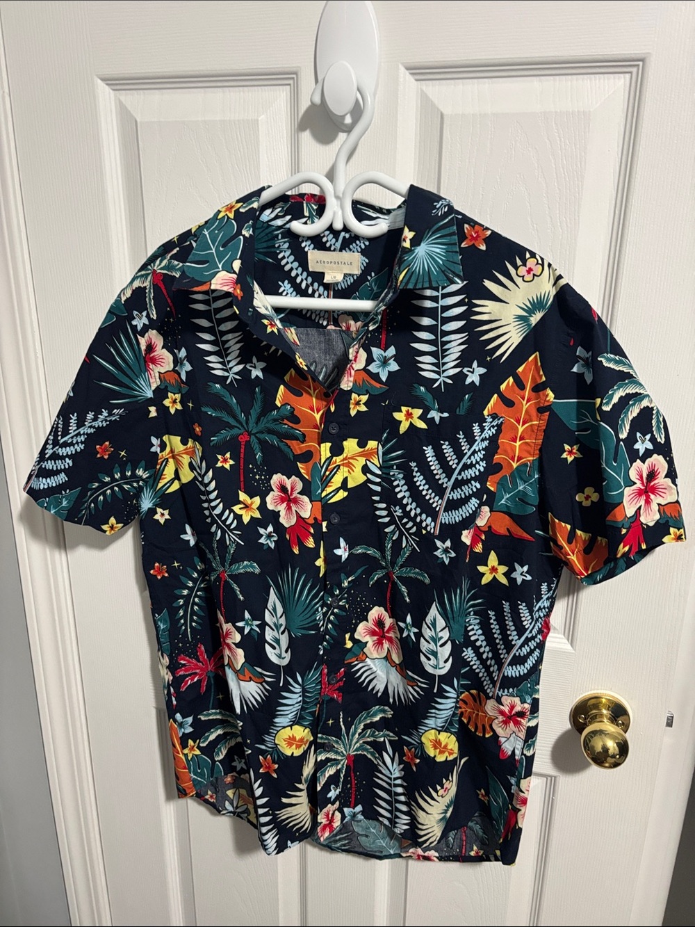 Aeropostale Navy Tropical Floral Short-Sleeve Button-Down Shirt